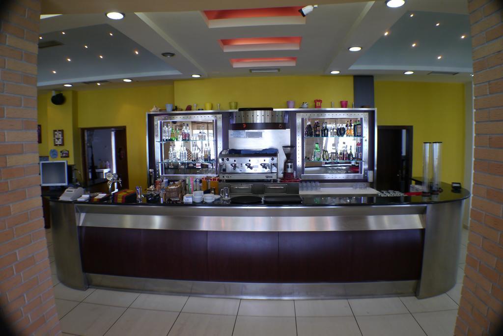 Espana Hotel Škalngur